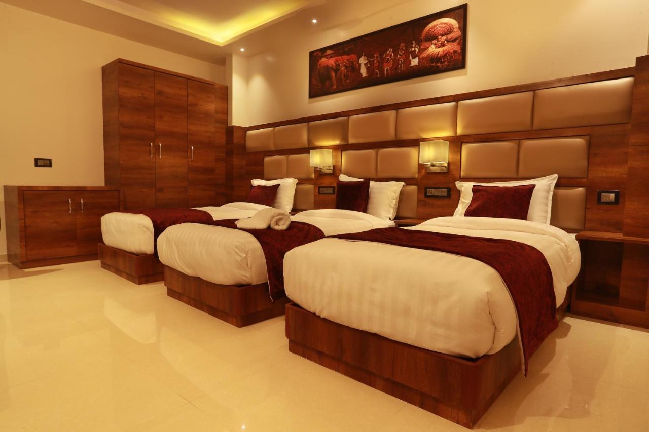Aura One Hotel Kochi Eksteriør bilde
