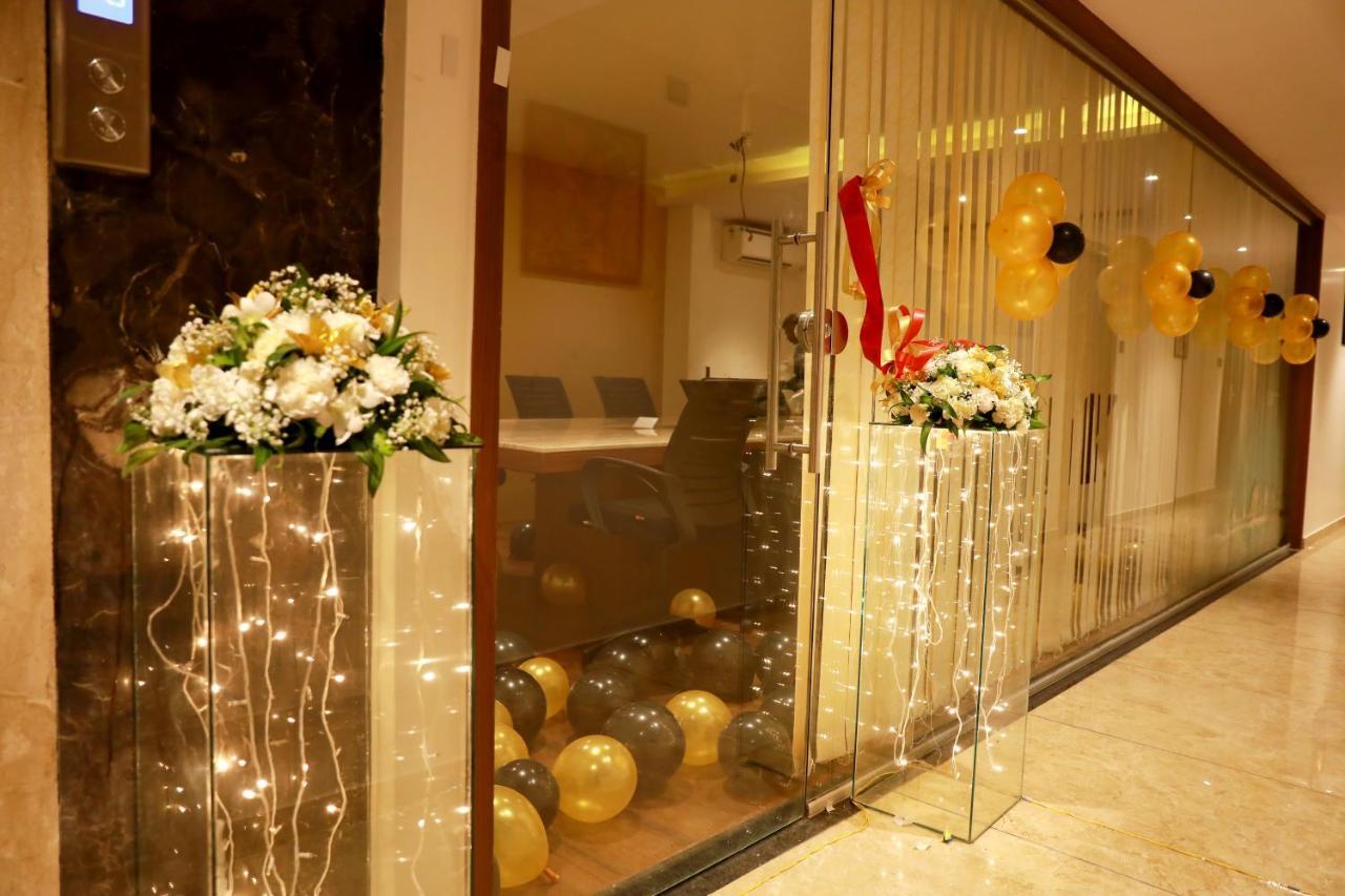 Aura One Hotel Kochi Eksteriør bilde