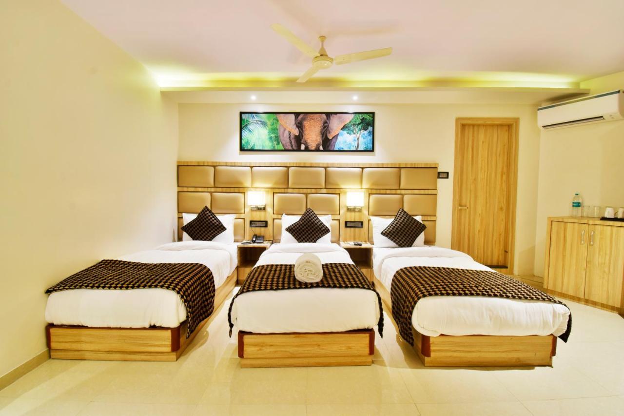 Aura One Hotel Kochi Eksteriør bilde