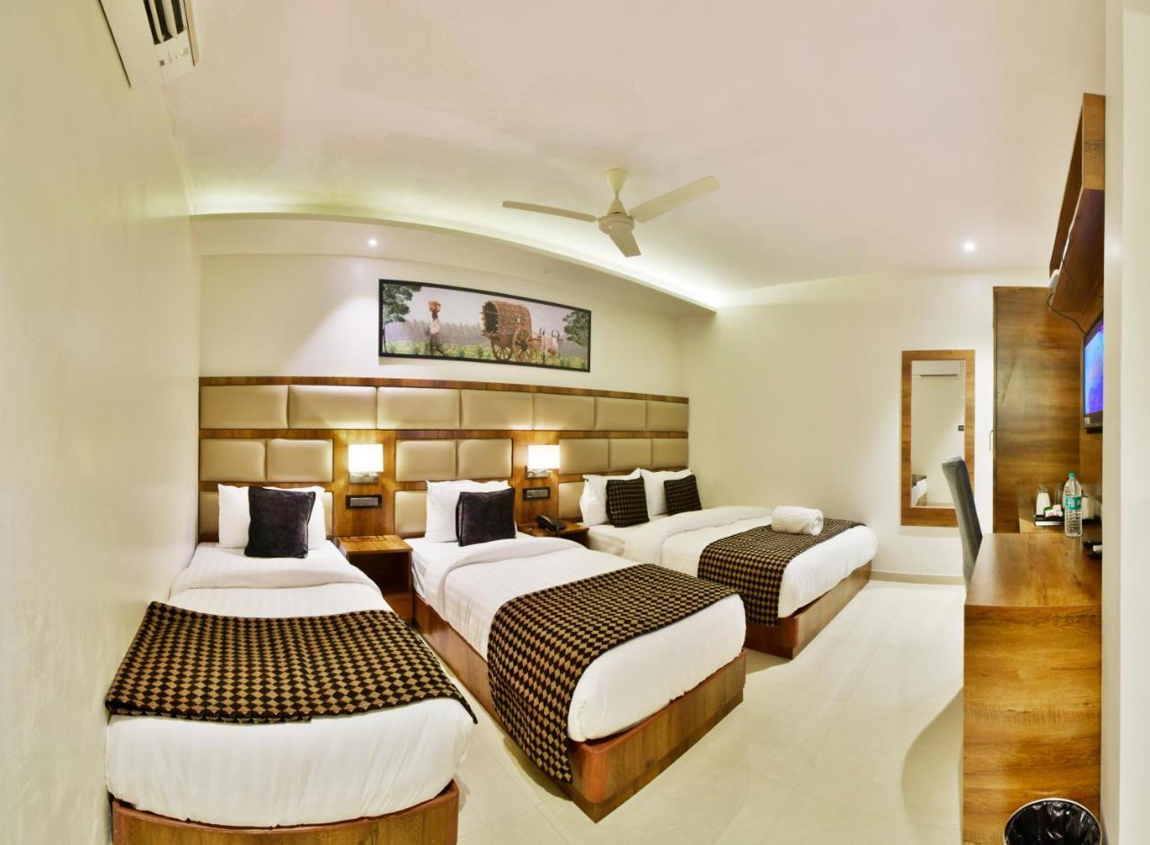 Aura One Hotel Kochi Eksteriør bilde